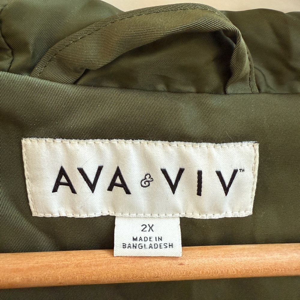 Ava & Viv Women's Rain or Everyday Jacket in Olive - Picture 2 of 9
